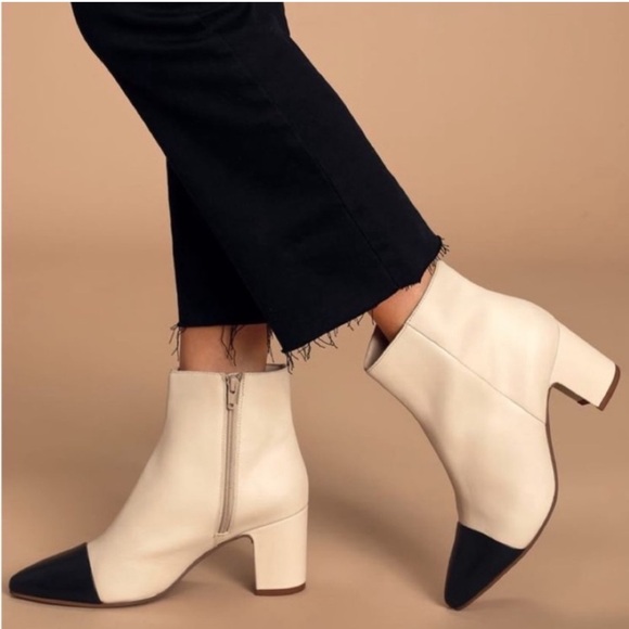 Seychelles Shoes - Seychelles No One Like You Off White or Taupe and Black Leather Ankle Boots - 10